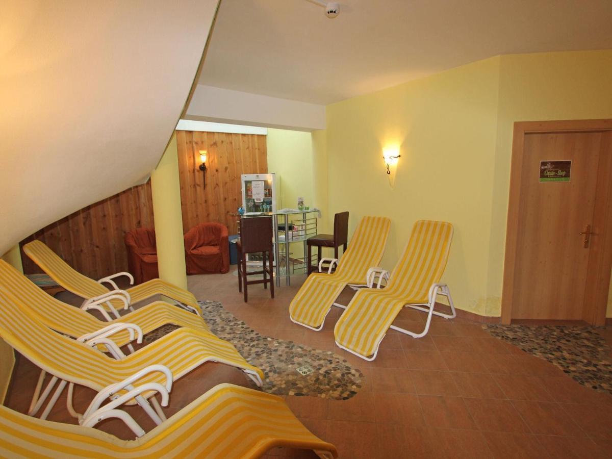 Luxurious Apartment In L Ngenfeld With Sauna ฮูเบิน ภายนอก รูปภาพ