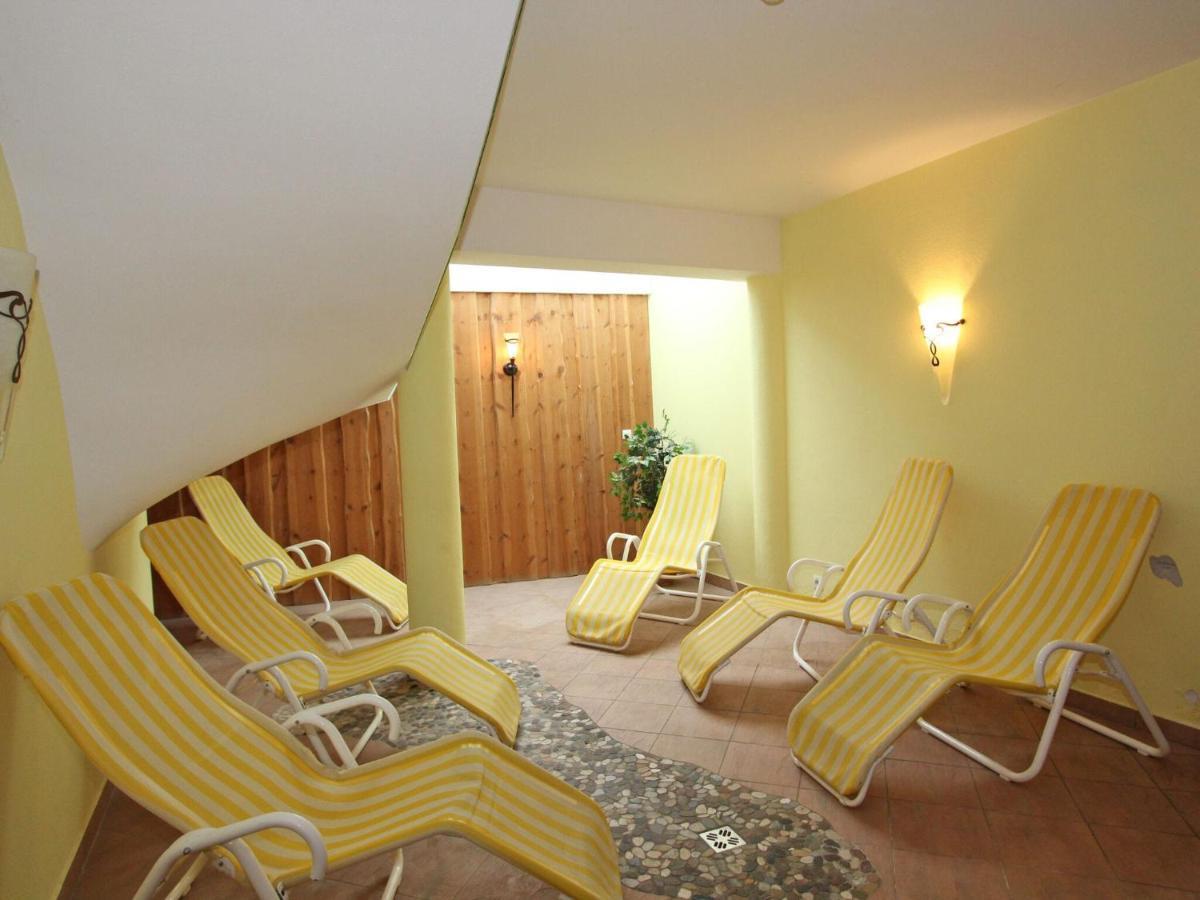 Luxurious Apartment In L Ngenfeld With Sauna ฮูเบิน ภายนอก รูปภาพ
